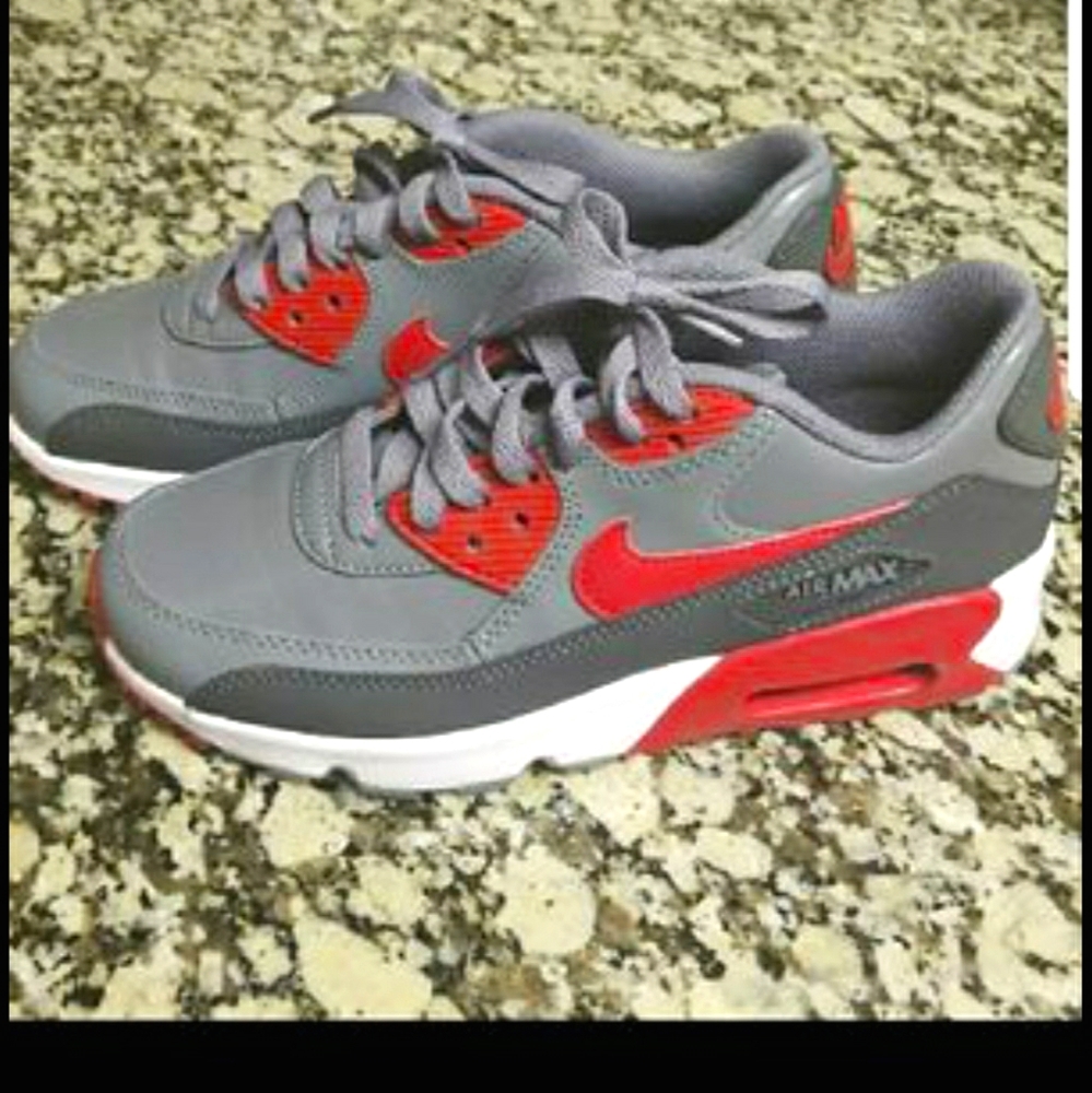 Women's Nike air force ones size 6